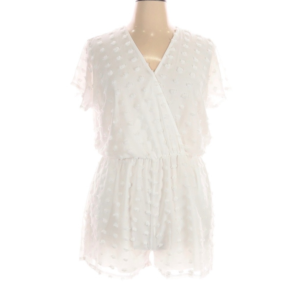 Angashion Swiss Dot Romper Women XXL White Wrap VNeck Short Sleeve Elastic Waist